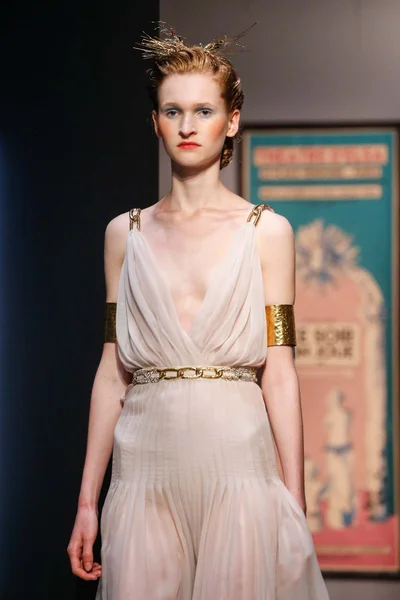 Look 98